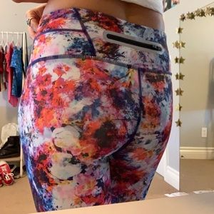 colorful athleta leggings!